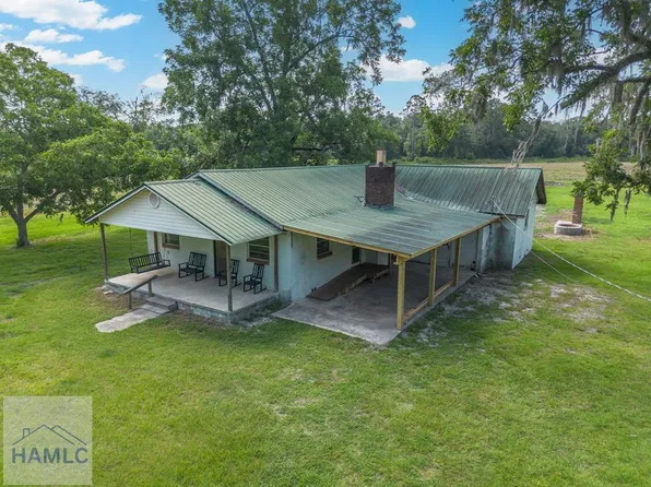 7471 Old River Rd, Patterson, GA 31557