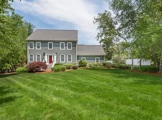 7 Davis Ln, Georgetown, MA 01833
