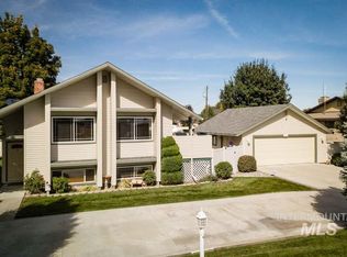 1932 E Star Ln, Meridian, ID 83646