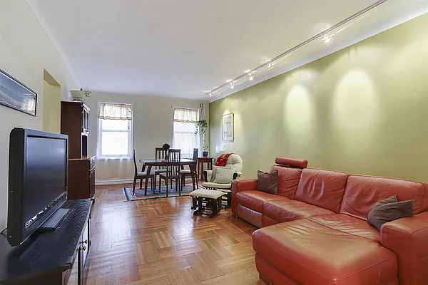 Sold by Corcoran | media 2