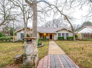 2711 Chinquapin Oak Ln, Arlington, TX 76012