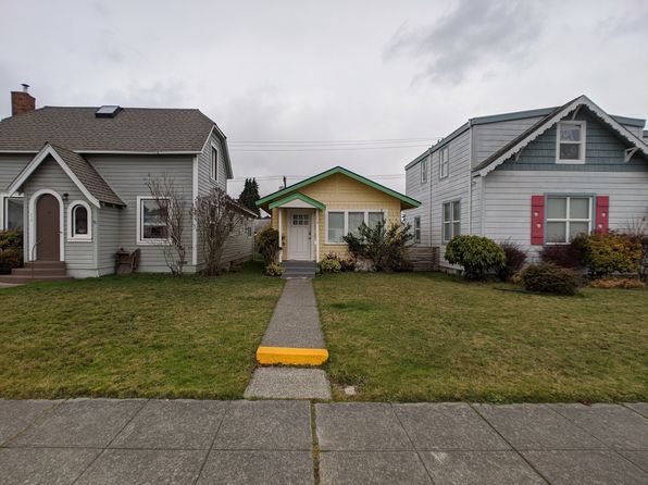 113 W 3rd St