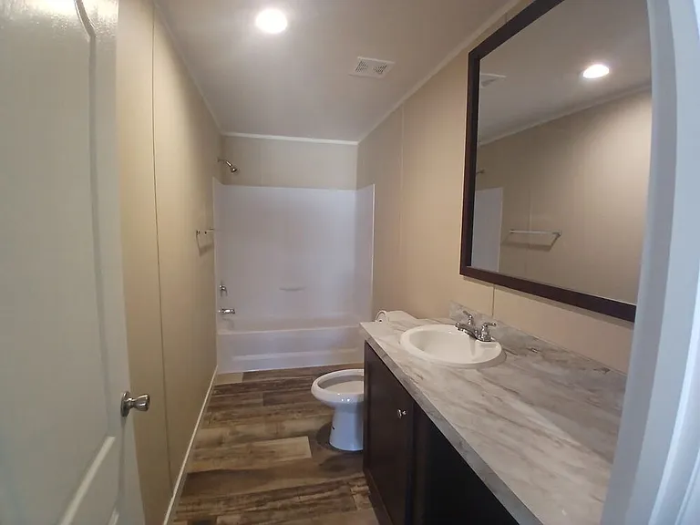 2700 Fruitvale Blvd #14 — Photo 8