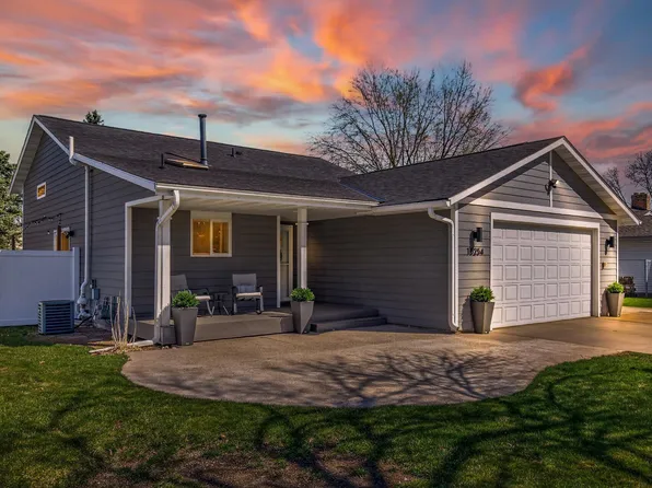 16254 Fantasia Ave, Rosemount, MN 55068