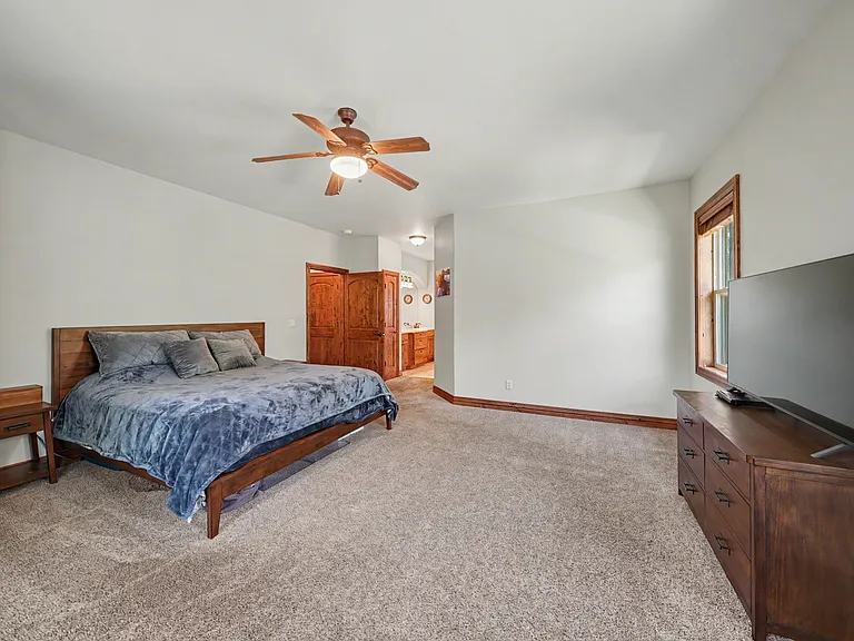 18145 Bakers Farm Rd — Photo 18