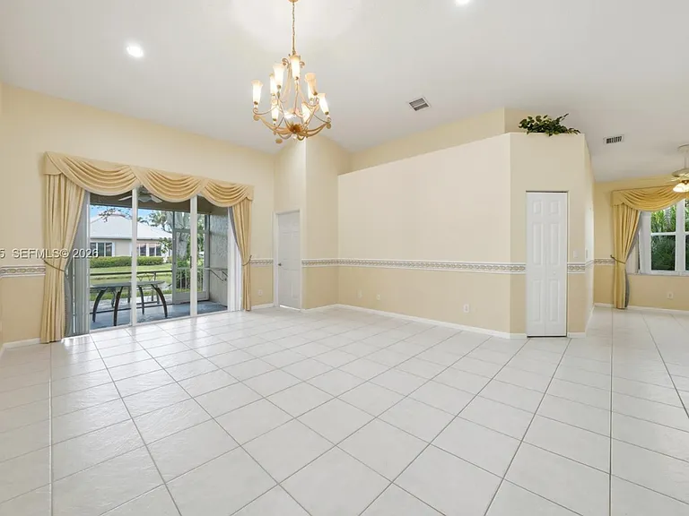 2513 Coral Trace Pl — Photo 5