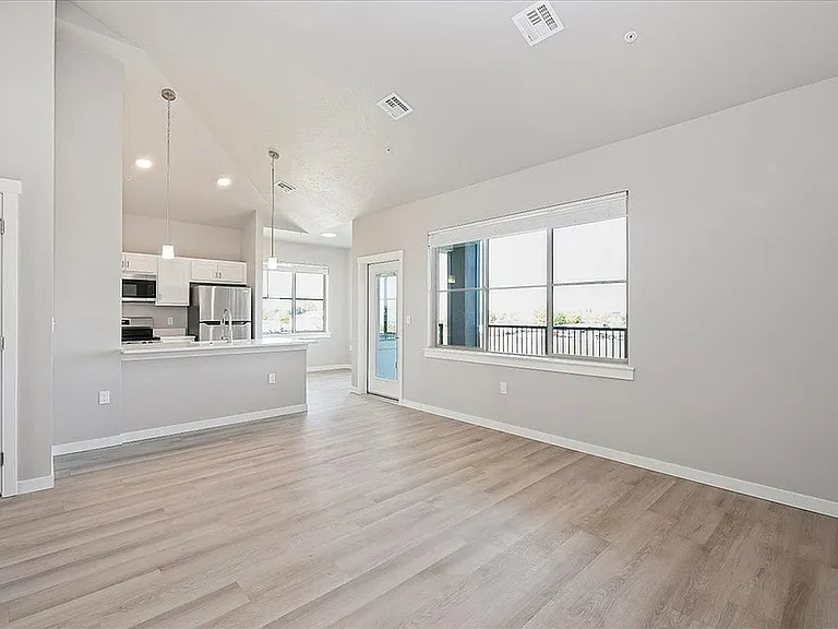Franklin Lofts Apartments