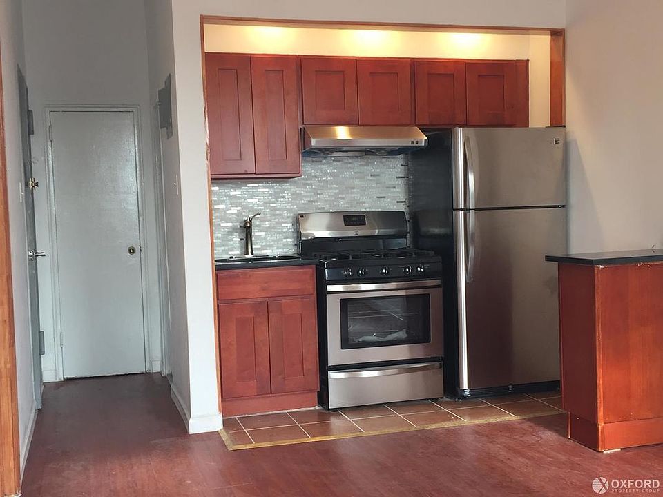 1st image of 121 W 122nd St APT 4F