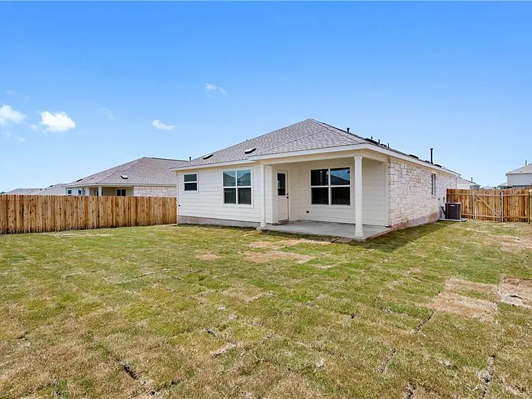 3204 Kenner Dr — Photo 35