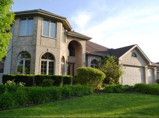 9933 Forestview Dr, Mokena, IL 60448