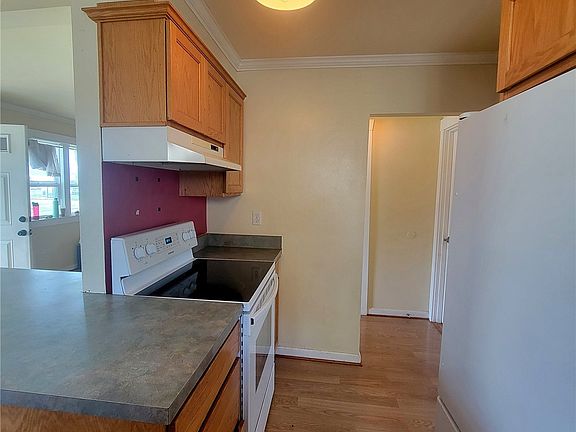 5th image of 1008 S 21st Street
