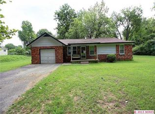 411 S 13th St, Collinsville, OK 74021