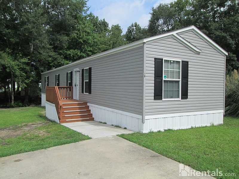1st image of 428 Pittsburg Lndg