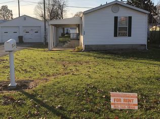 220 S Water St, Albany, IN 47320