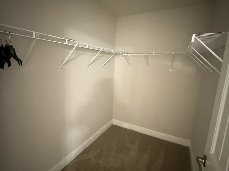 6583 Addison Woods Dr — Photo 12