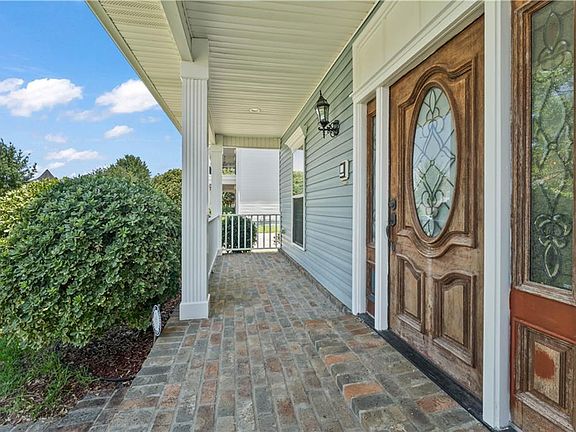 4th image of 3825 Corinne Ave