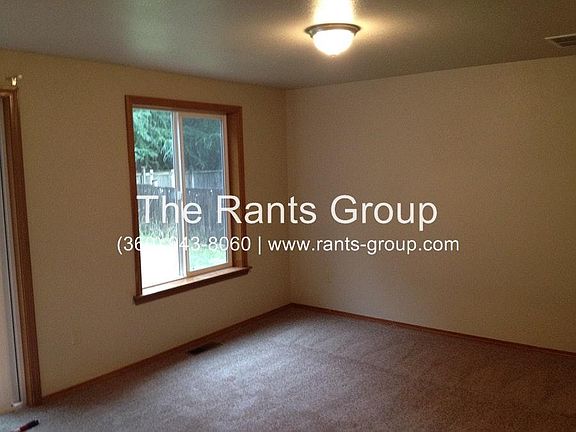 4th image of 4934 Delores Dr NE