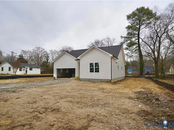 831 Green Ridge Dr, Richmond, VA 23224