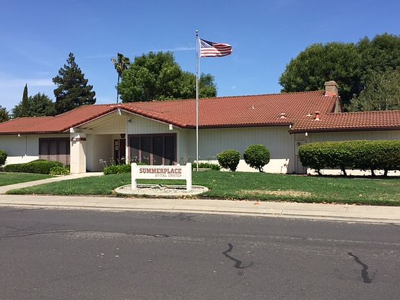 Pool and Clubhouse