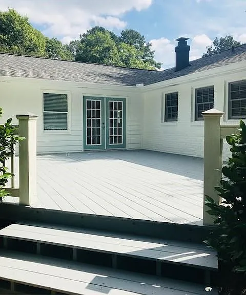 225 Thompson Pl — Photo 13