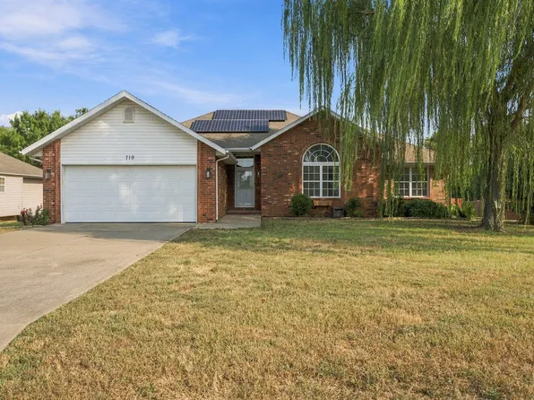 719 Becky Street, Willard, MO 65781