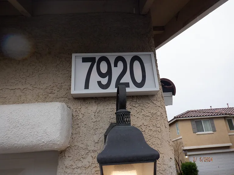 7920 Windhamridge Dr — Photo 3