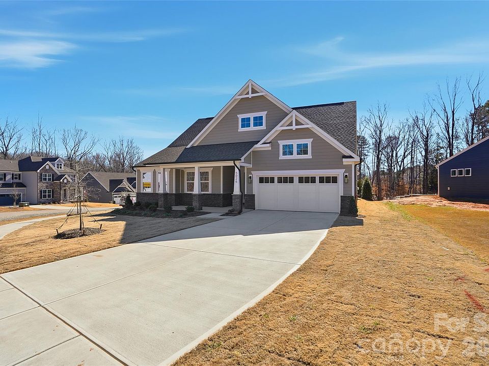 1st image of 5026 McLaughlin Dr