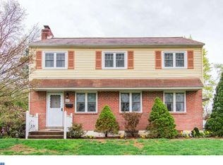 601 Maplewood Rd, Springfield, PA 19064