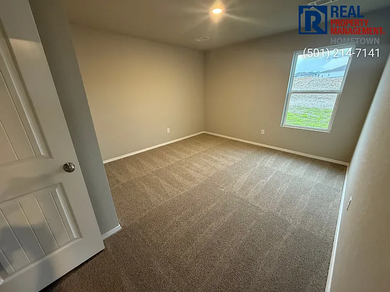 6016 Croft Ave — Photo 10