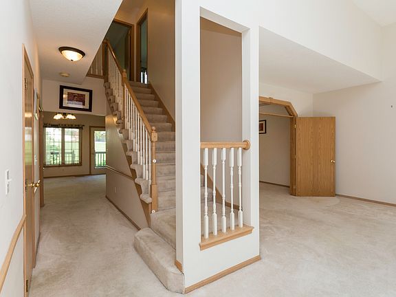 Open concept entryway