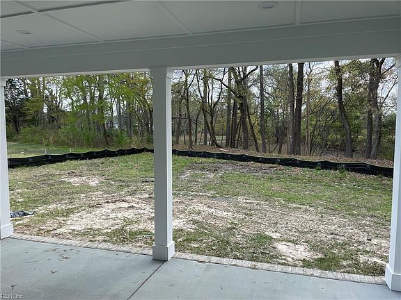 5th image of 3909 Bruce Rd