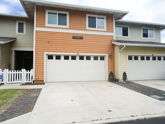 2nd image of 550 Kamaaha Ave #402-1