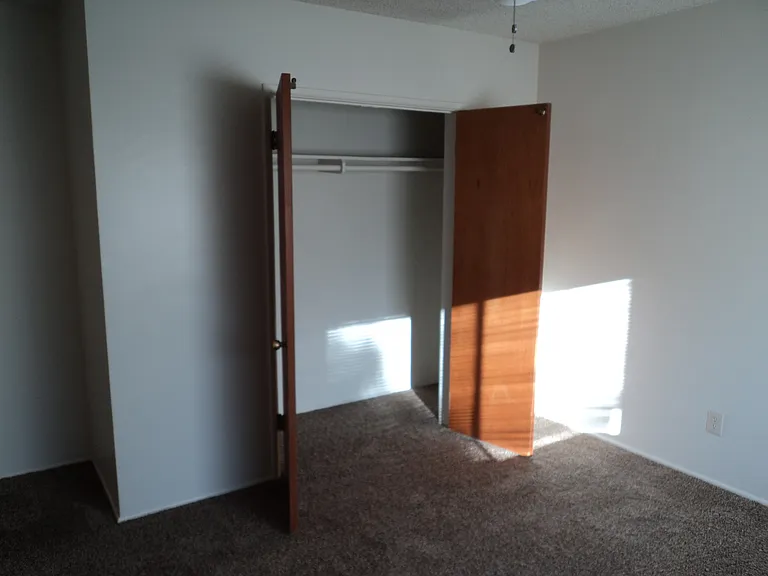 7424 Magnolia Ave #H — Photo 6