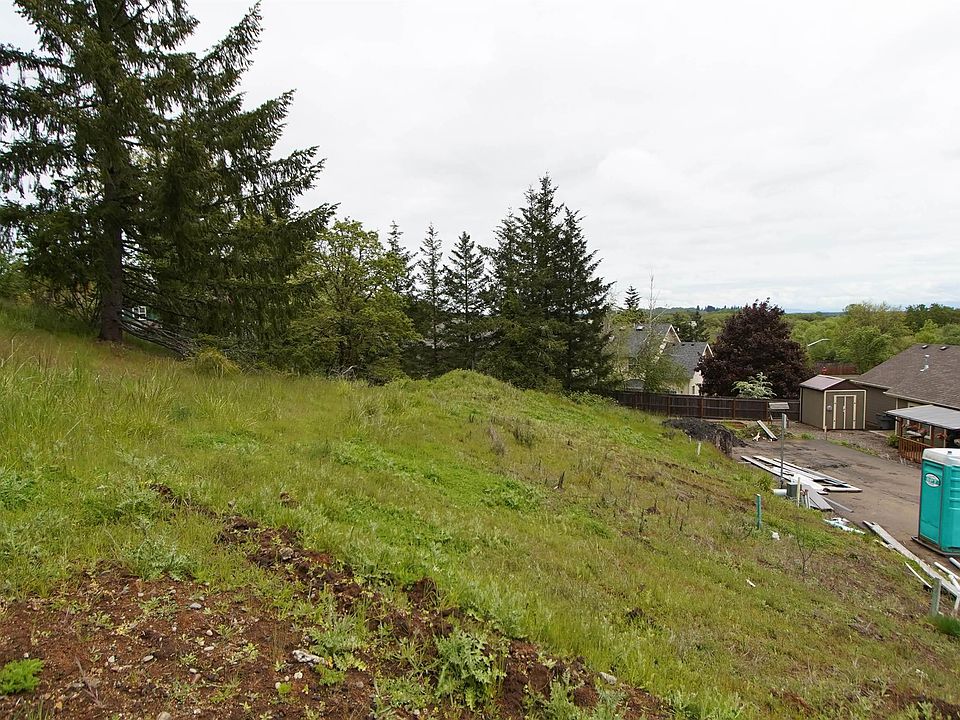 2nd image of 803 Quail Glenn Dr Lot 10