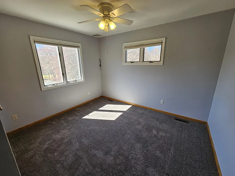 75 Horton Rd — Photo 20