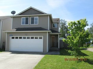 3102 Briarwood Cir, Mount Vernon, WA 98273
