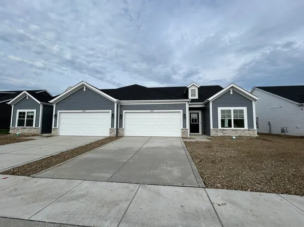 10391 Iowa St, Crown Point, IN 46307
