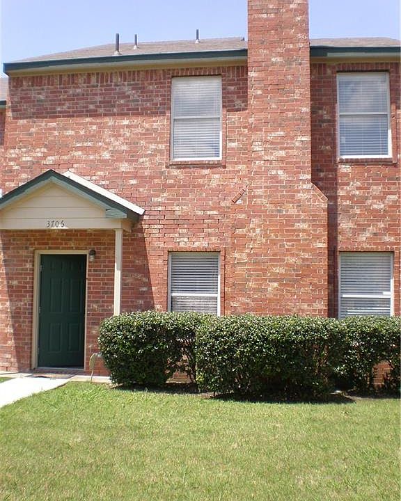 1st image of 3706 Clubview Dr