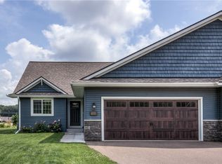 4991 Bluebell Ct, Eau Claire, WI 54703