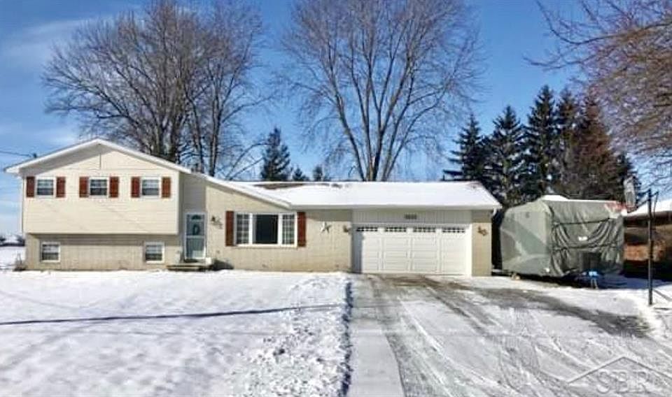 1st image of 4373 Meadowbrook Dr