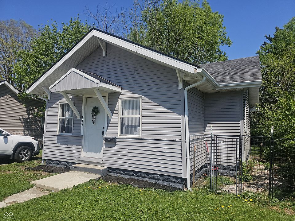 1st image of 2002 E Highland Ave