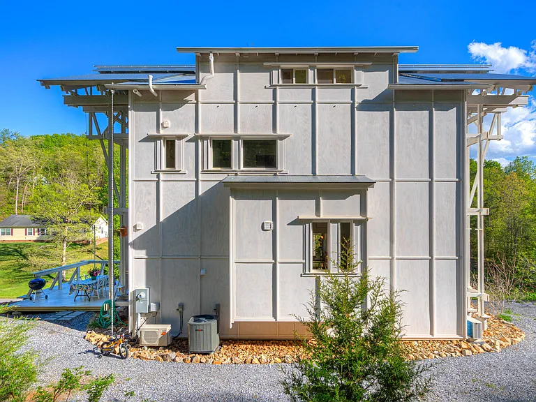300 John Lemley Ln — Photo 41