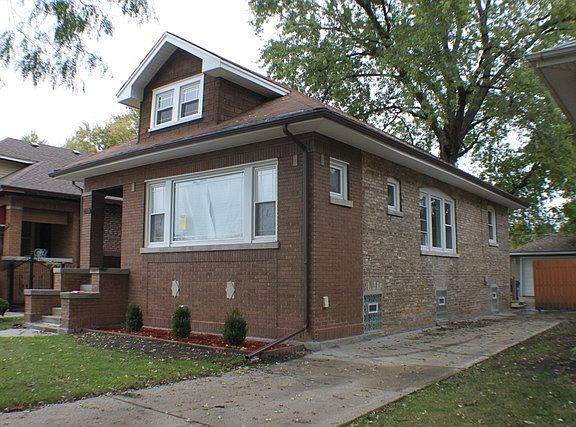 2nd image of 1831 S 10th Ave