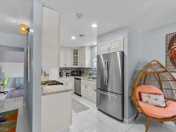 5333 Longridge Ave, Las Vegas, NV 89146