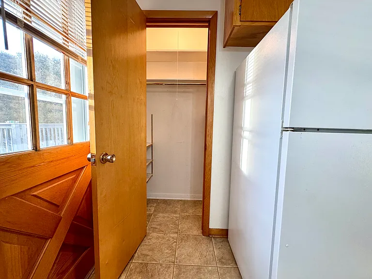 214 8th Ave SE #4 — Photo 10