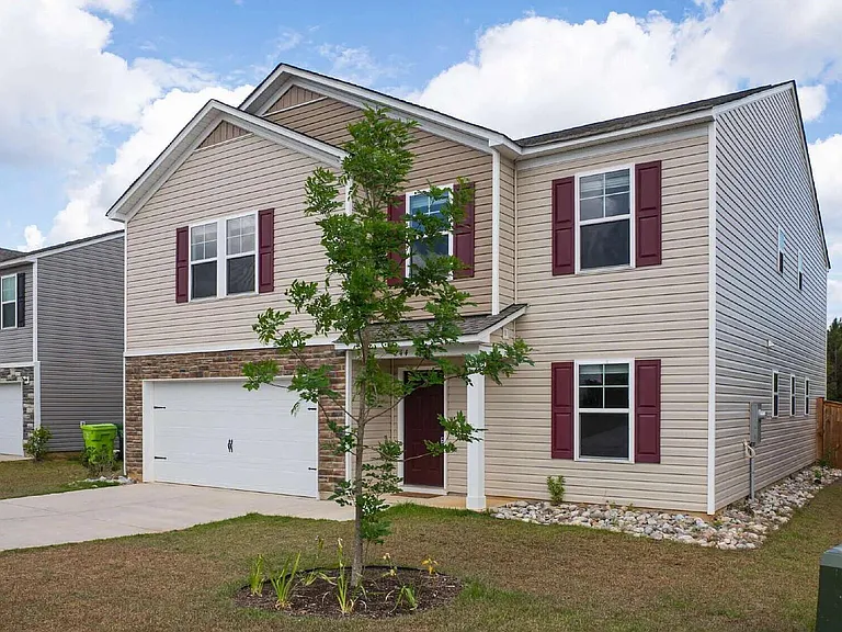 244 Savannah Wood Rd — Photo 3