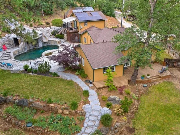 16260 Tadpole Creek Rd, Grass Valley, CA 95949