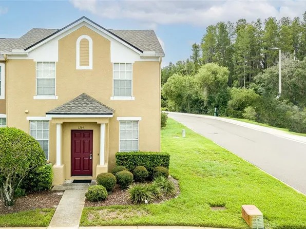 1244 Charlesworth Dr, Zephyrhills, FL 33543