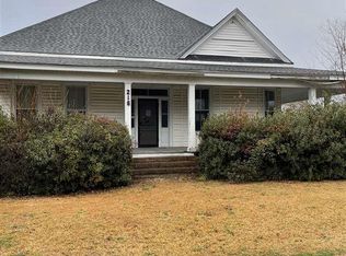 216 E Leitner St, Latta, SC 29565
