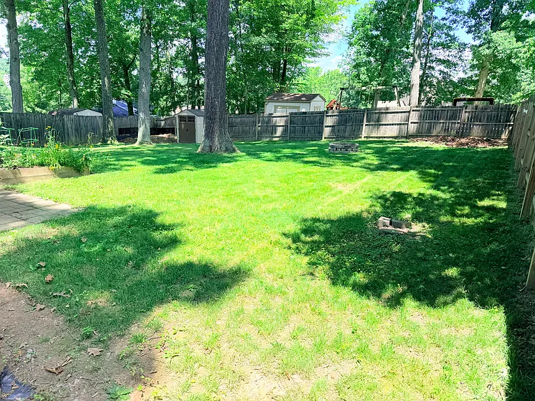 103 Valleyview Dr — Photo 21
